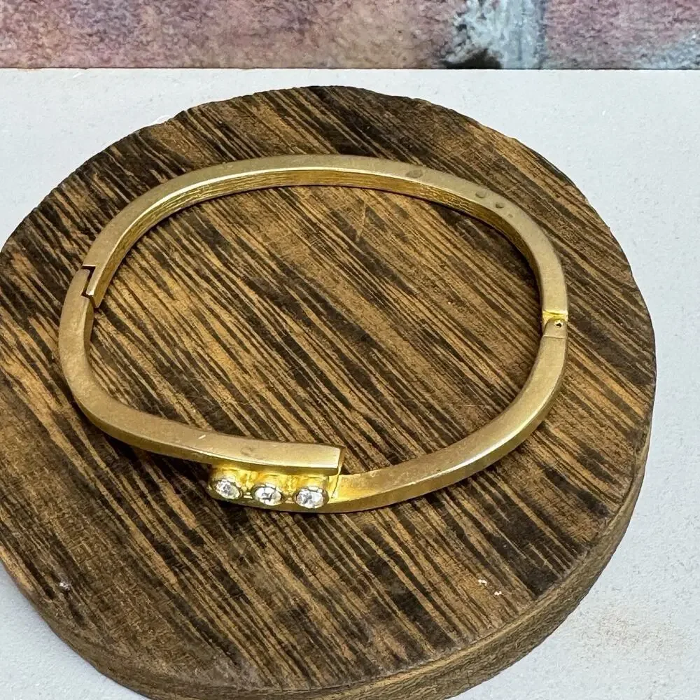 Vintage Gold-Tone Hinged Bangle Bracelet Triple‎ Clear Rhinestones Unmarked